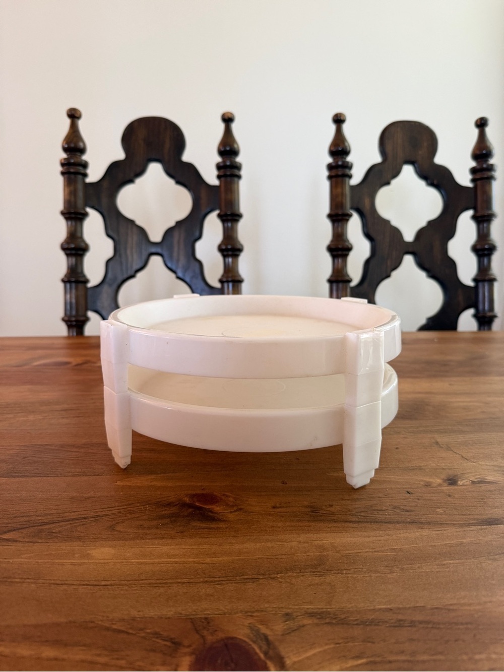 White Plastic Tiered Trivet / Stand 2 tiered
